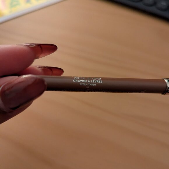 Fenty Beauty Trace'd Out Longwear Waterproof Lip Pencils - Picture 4 of 5